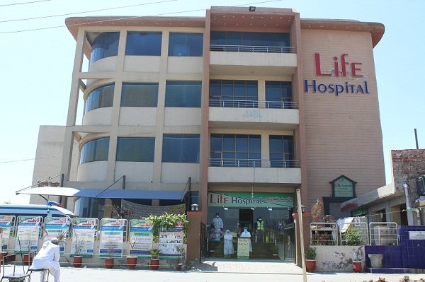 life hospital bahria town lahore