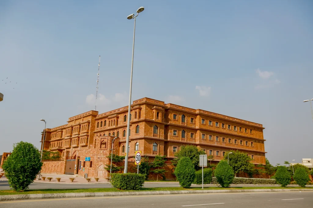 Bahria Town School and College campus building located near New Lahore City Main Canal Bank Road Lahore